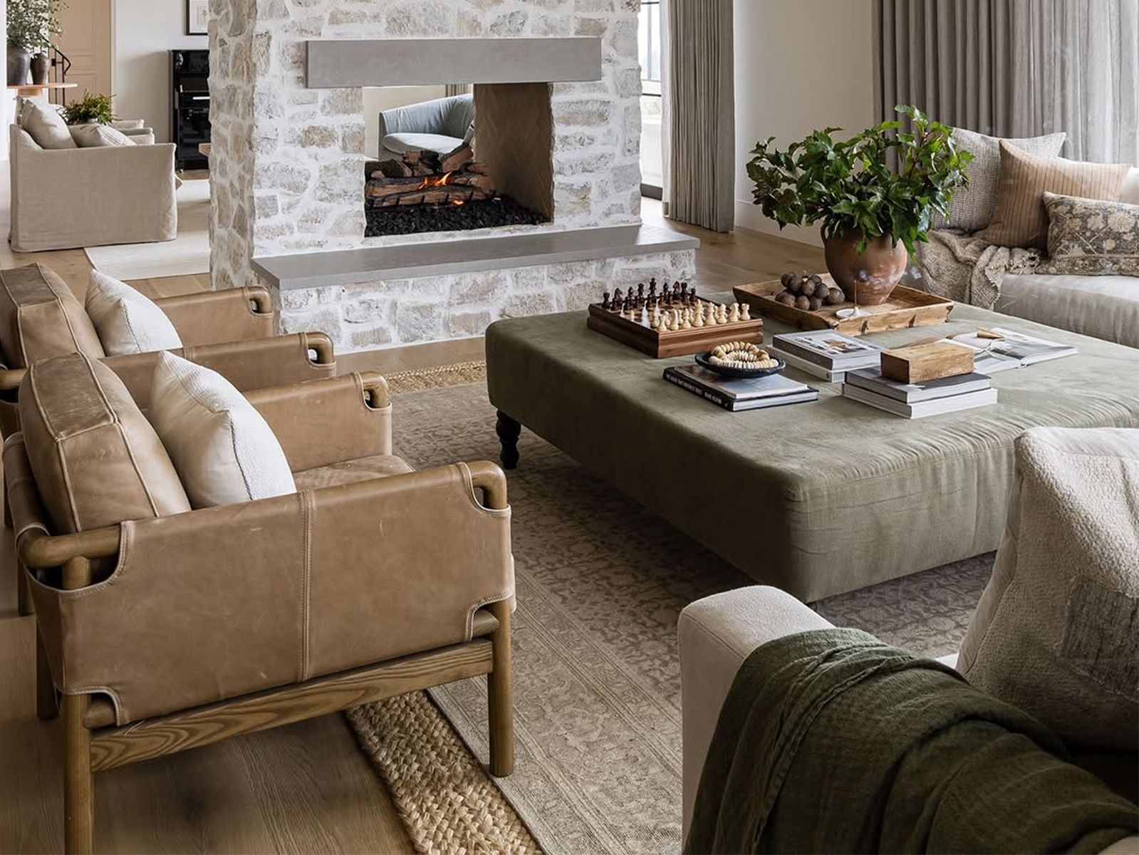 31 Ideas How to Style Your Living Room with Jute Rug