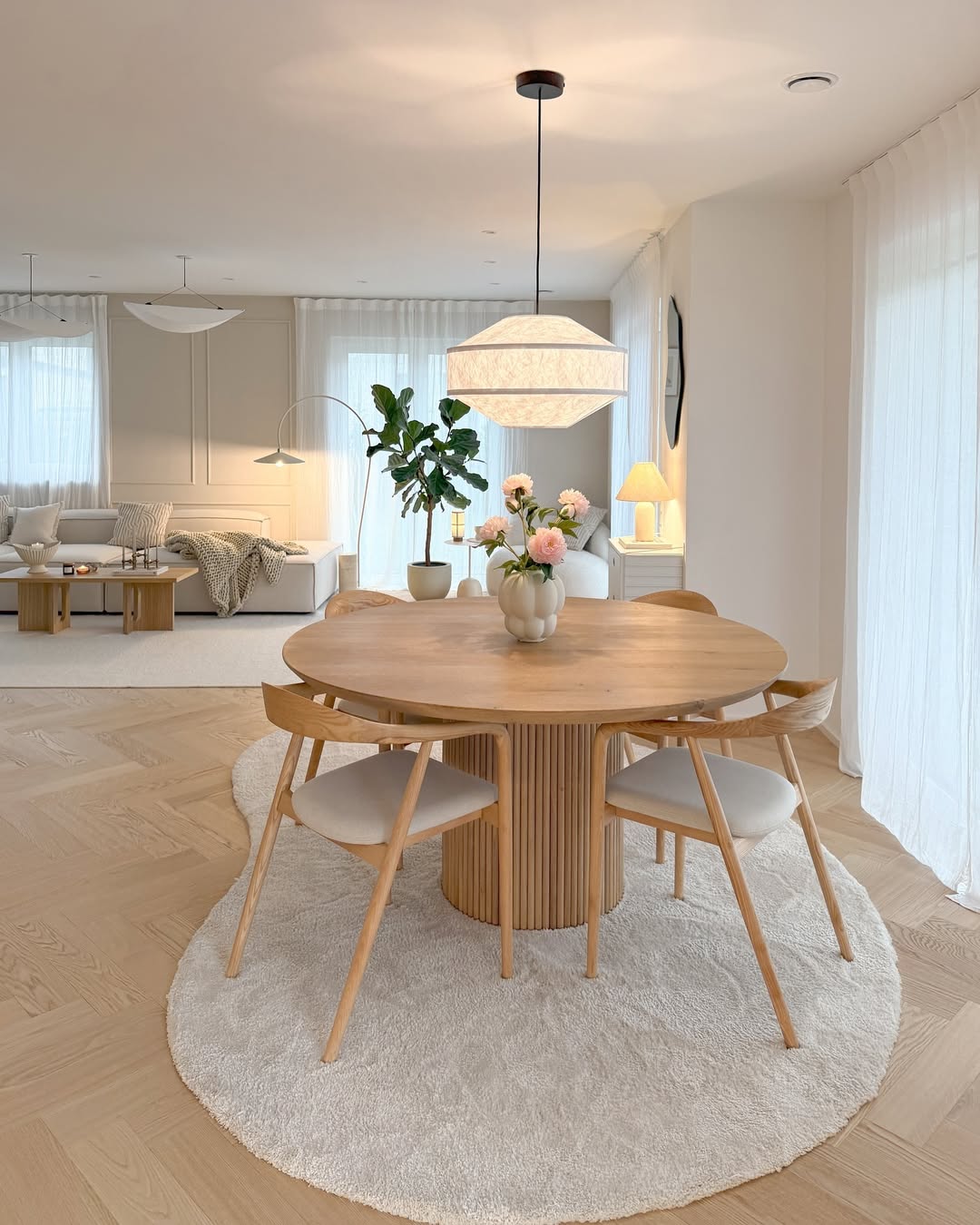 Rugs for under a Kitchen Table: Enhance Your Dining Space