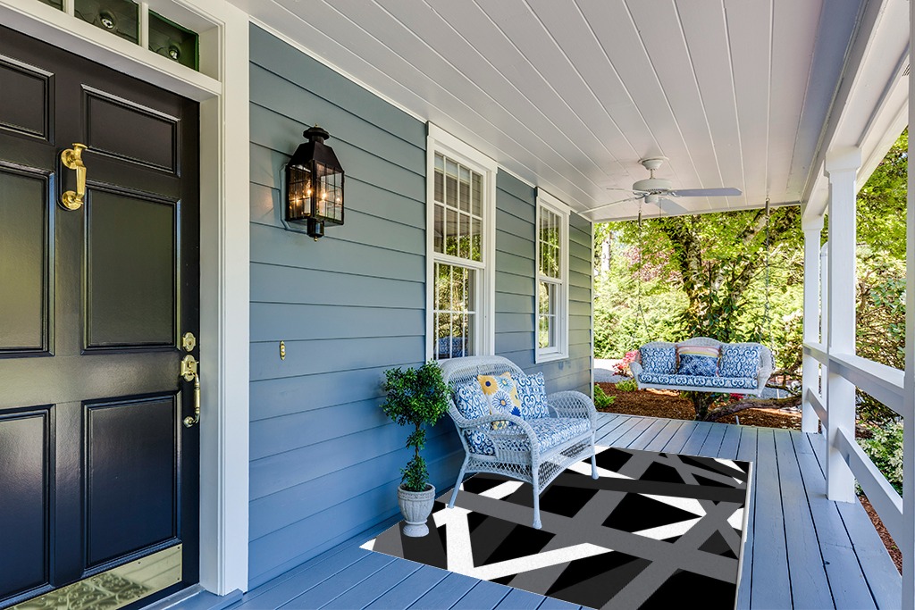 Rug ideas in Light Blue Patio