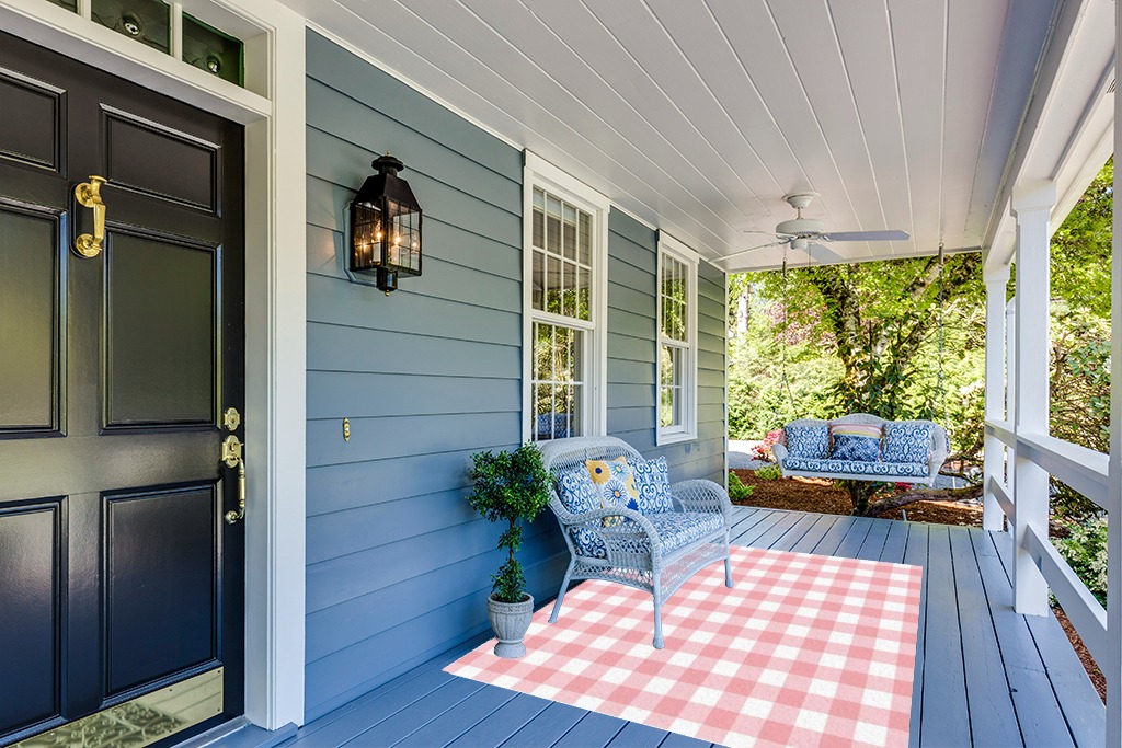 Rug ideas in Light Blue Patio