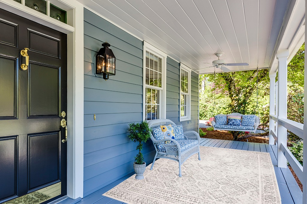 SAFAVIEH Tulum Collection Area Rug - 6' x 9', Ivory & Grey, Moroccan Boho Distressed Design, Non-Shedding & Easy Care, Ideal for High Traffic Areas in Living Room, Bedroom (TUL264A) in Light Blue Patio