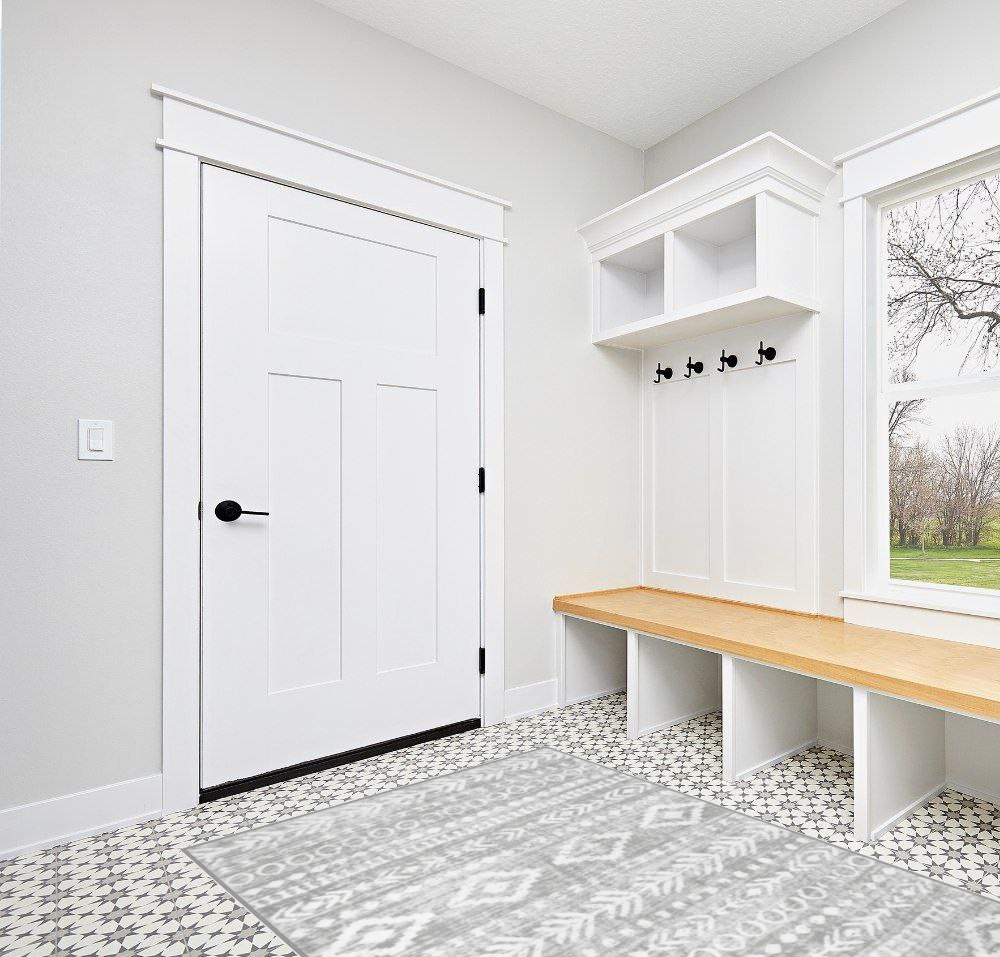 Entryway rug ideas in White Modern Entryway