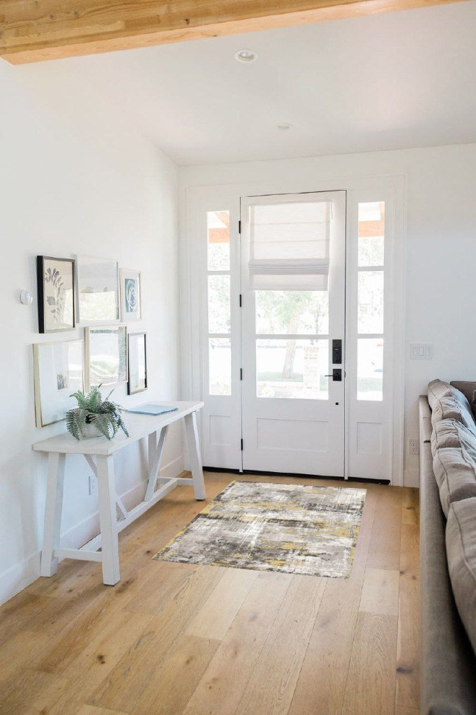 Farmhouse rug ideas in White Scandinavian Entryway