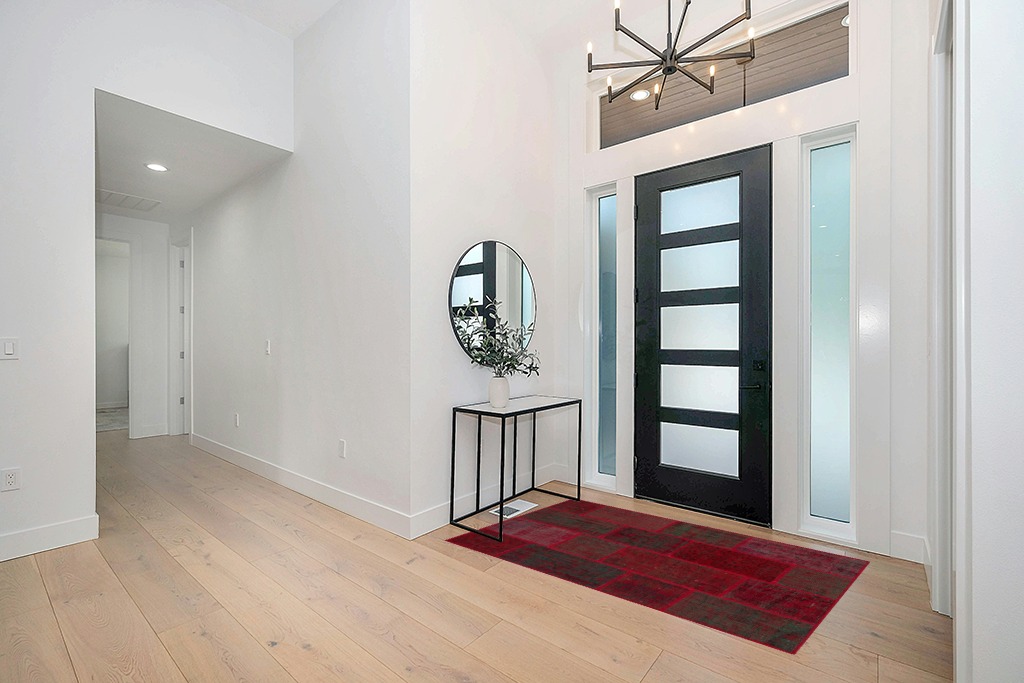 Rug ideas in Modern White Entryway