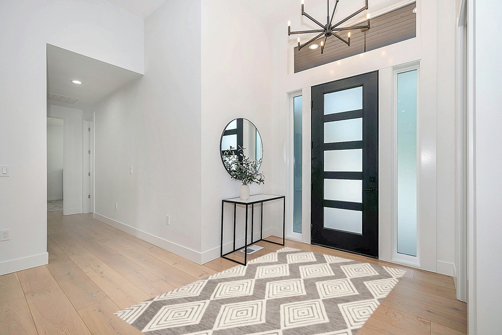 Farwell Geometric Dark Gray/Ivory Area Rug Mercury Row Rug Size: Rectangle 5' x 8' in Modern White Entryway