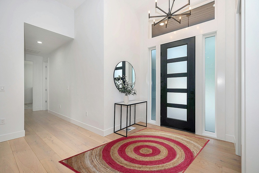 Jute rug decorating ideas in Modern White Entryway