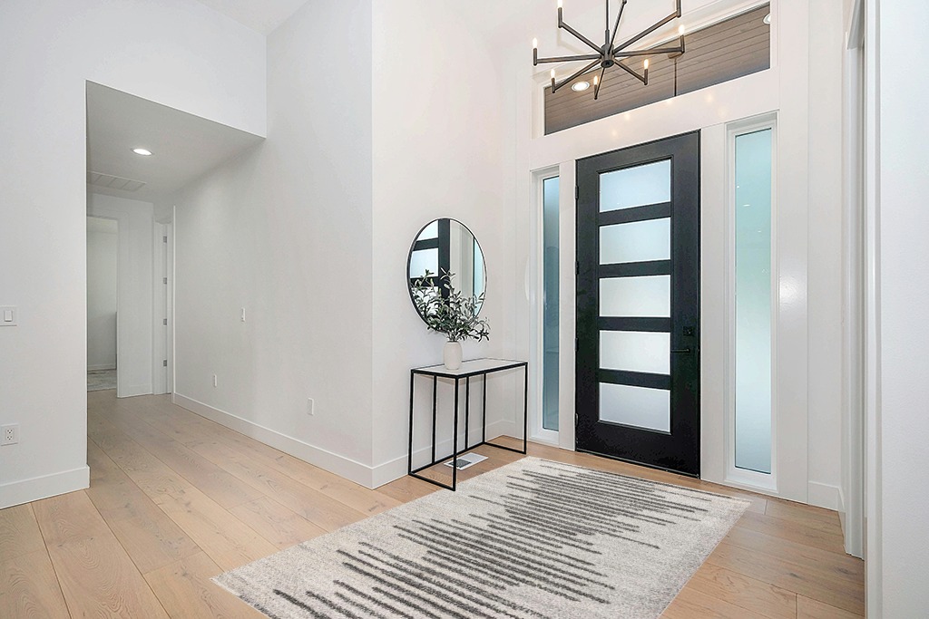 JONATHAN Y MOH205A-5 Aya Berber Stripe Geometric Indoor Farmhouse Area-Rug Bohemian Minimalistic Striped Easy-Cleaning Bedroom Kitchen Living Room Non Shedding, 5 X 8, Cream,Gray in Modern White Entryway