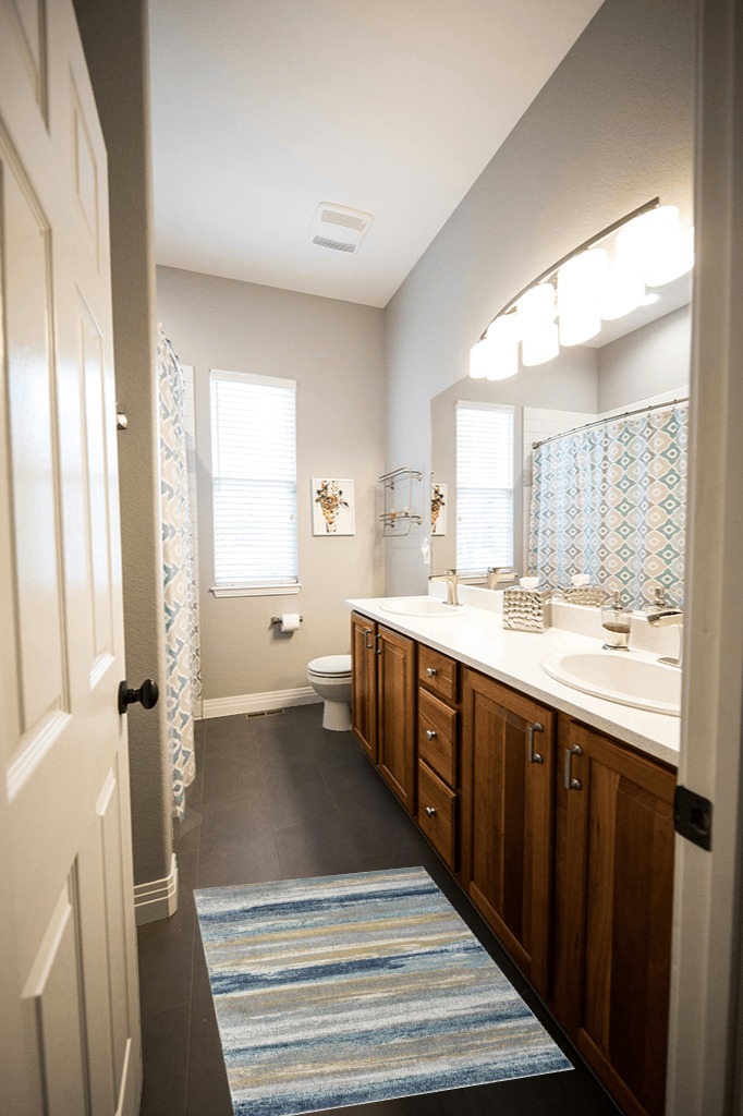Bathroom rug ideas blue in Wooden and Grey Bathroom