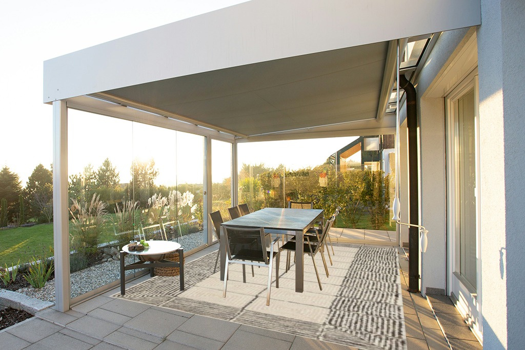 Rug ideas in Silver and Grey Outdoor Patio