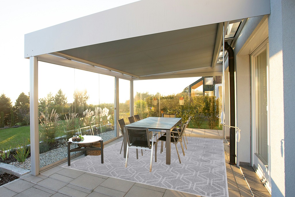 Rug ideas in Silver and Grey Outdoor Patio