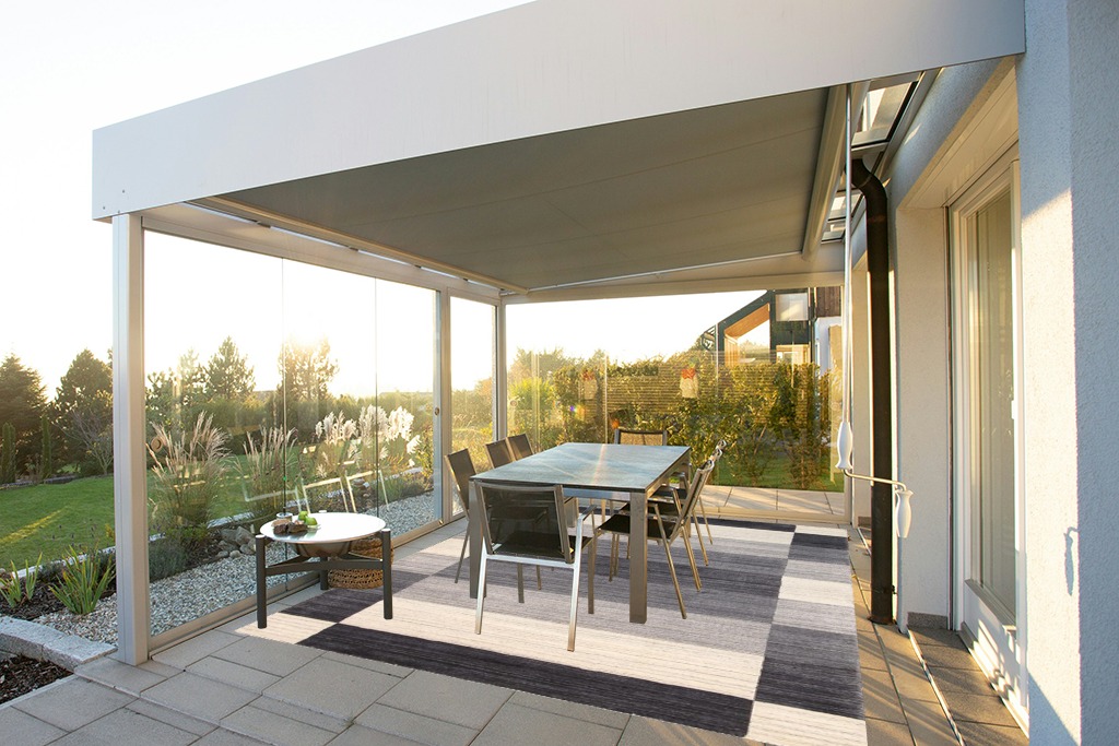 Cowhide rug decor ideas in Silver and Grey Outdoor Patio