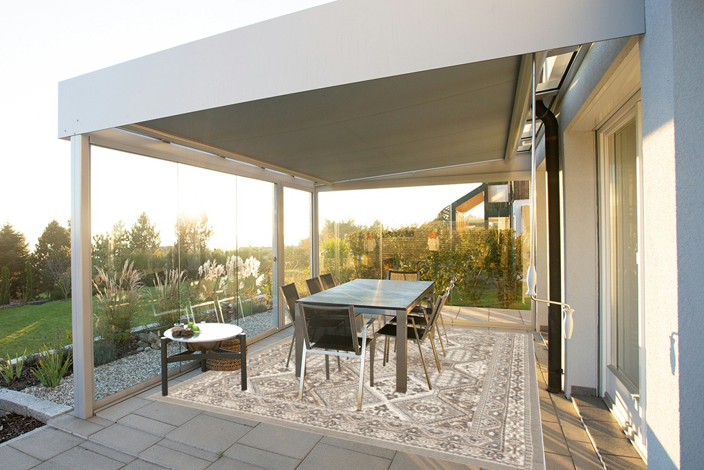 Rug ideas in Silver and Grey Outdoor Patio
