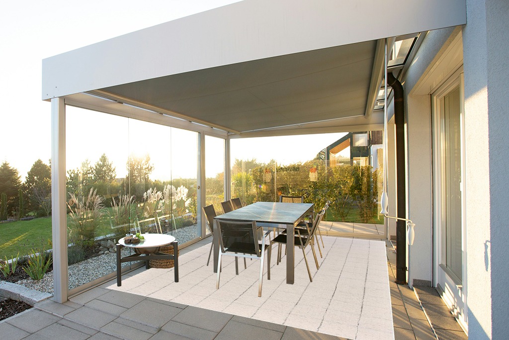 Rug ideas in Silver and Grey Outdoor Patio