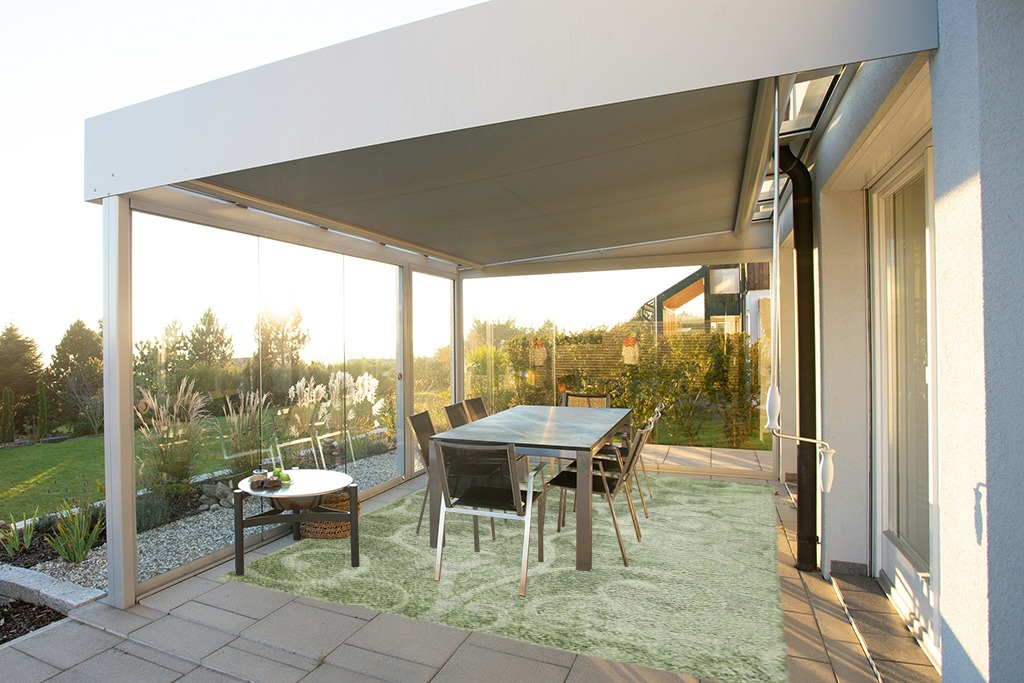 Rug ideas in Silver and Grey Outdoor Patio
