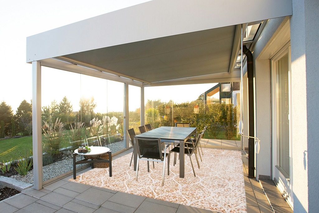 Rug ideas in Silver and Grey Outdoor Patio