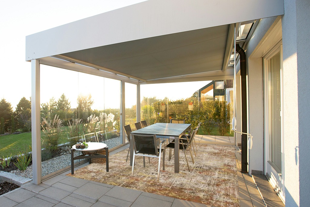 Rug ideas in Silver and Grey Outdoor Patio