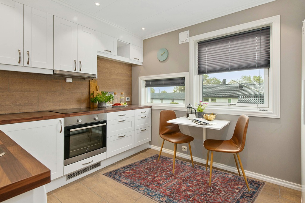 Oriental rug decorating ideas in Wood and White Small Kitchen