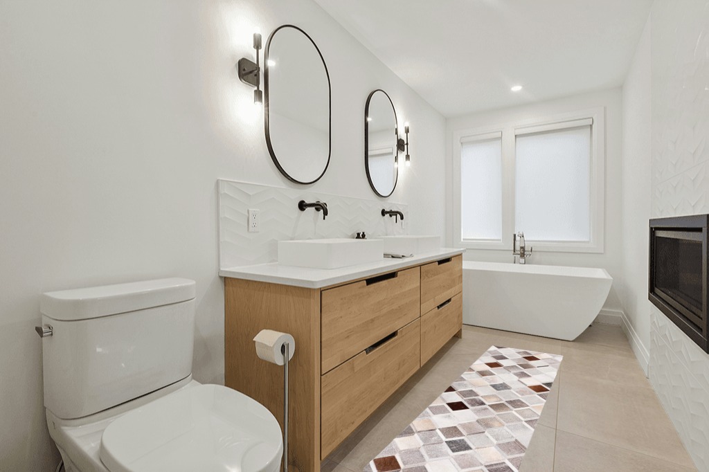 Rug ideas in Scandinavian Neutral bathroom