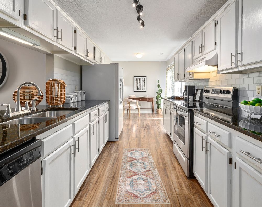 Round kitchen rug ideas in White Traditional Kitchen