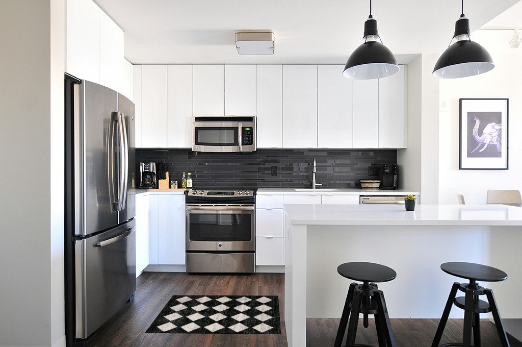 Kitchen rug ideas in White and Black Modern Kitchen