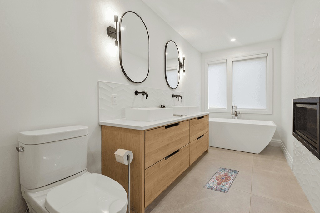 Small bathroom rug ideas in Scandinavian Neutral bathroom