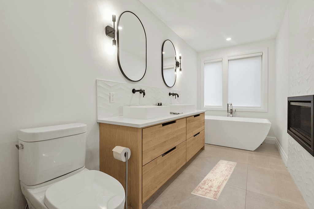 Farmhouse rug ideas in Scandinavian Neutral bathroom