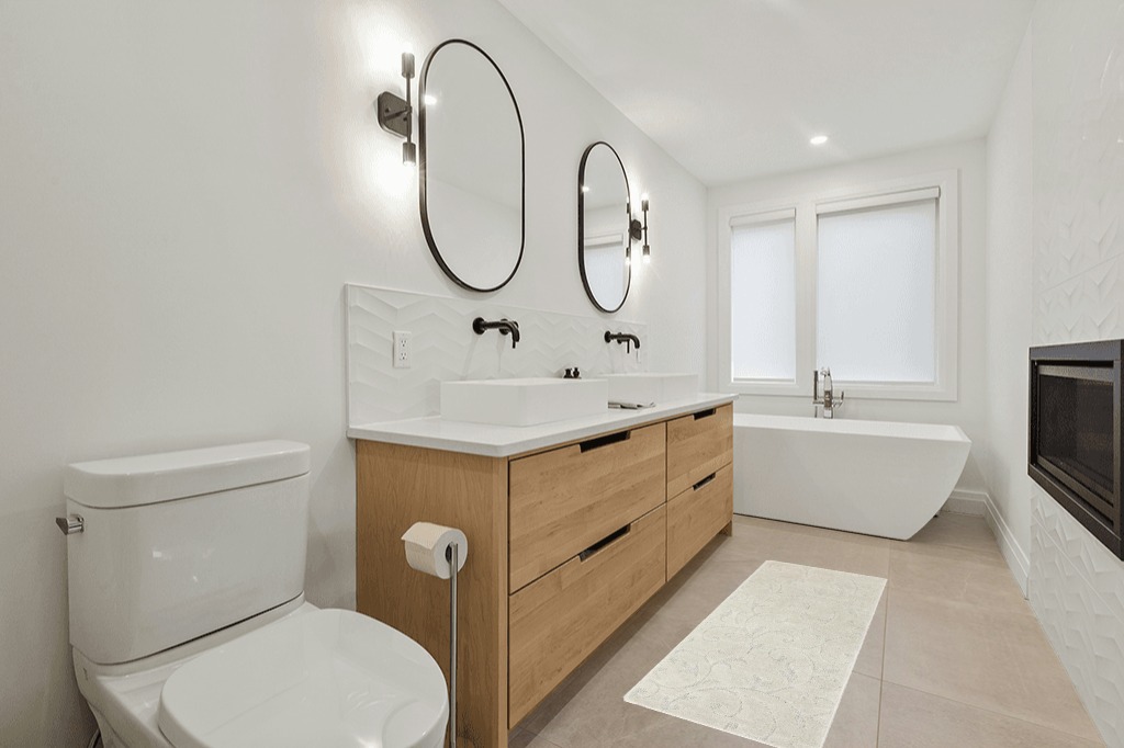 Small bathroom rug ideas in Scandinavian Neutral bathroom