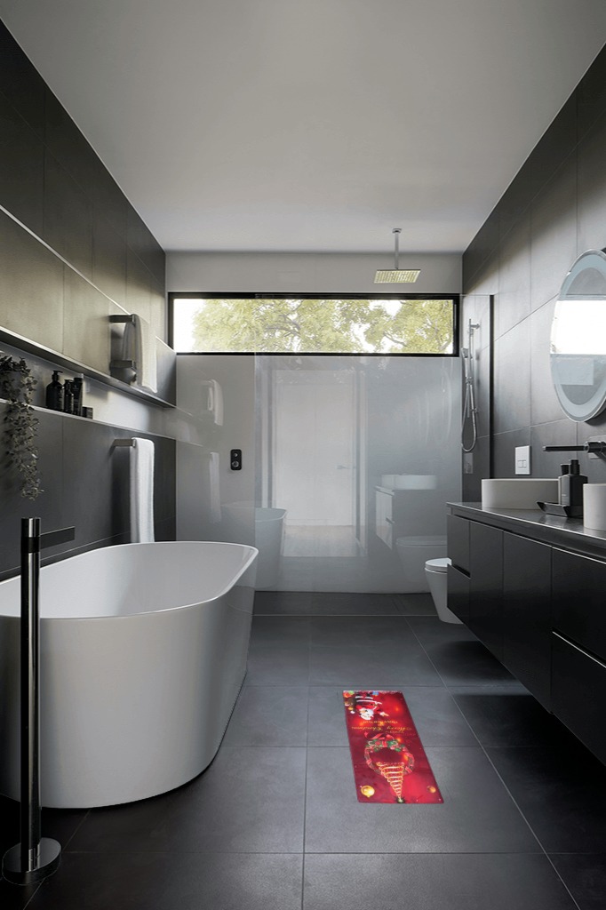 Round rug decorating ideas in Black Modern Bathroom