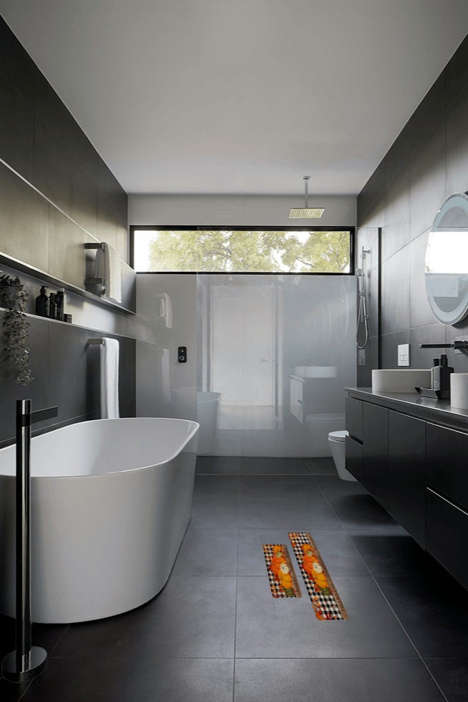 Are black rugs a bad idea in Black Modern Bathroom