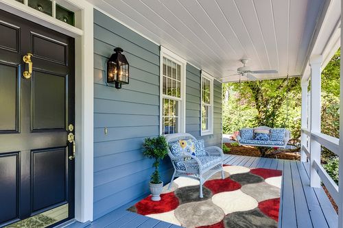 United Rugs - 4D Shaggy 6488 Thick Soft Plush Modern Shag Stain-Resistant Area Rug (Red, 5' x 7') in Light Blue Patio