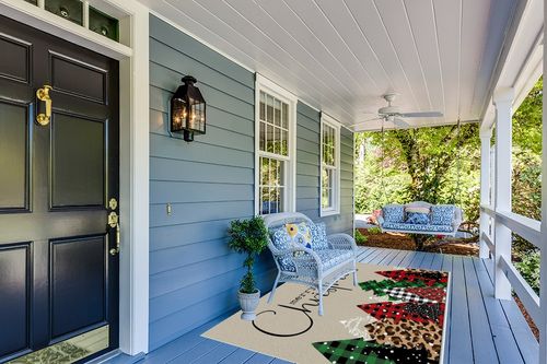 Merry Christmas Area Rug 5 x 8, Washable Bedroom Rug Non-Slip Kitchen Rugs Non Shedding Floor Cover Mat Runner Rug for Living Room Dining Room Outdoor Carpet Christmas Tree Brown Texture in Light Blue Patio