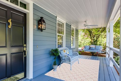 Martha Stewart Collection by SAFAVIEH 5'1" x 7'6" Light Pink/Multi MSR4491V Indoor/Outdoor Waterproof Washable Mudroom Backyard Patio Area Rug in Light Blue Patio