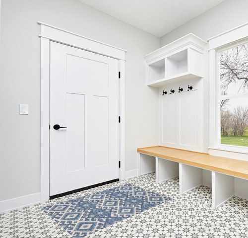 Dash and Albert Marmara Kilim Handwoven Cotton Rug, 3 X 5 Feet, Blue Geometric Pattern in White Modern Entryway