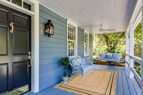 Rajputana Rugs Natural Jute Scalloped Rug Bohemian Rug Decor Rug Handwoven Rug Custom Rug Decorative Rug (BD1) (5x8 ft-GRN) in Light Blue Patio