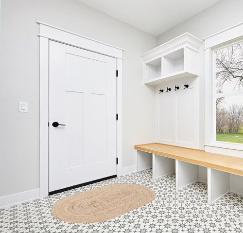 SAFAVIEH Cape Cod Collection Accent Rug - 3' x 5', Natural, Handmade Flat Weave Jute, Ideal for High Traffic Areas in Entryway, Living Room, Bedroom (CAP252A) in White Modern Entryway
