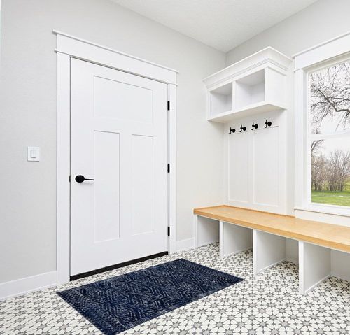 Wonnitar Washable Runner Rug for Kitchen,2'6"x8' Moroccan Blue Hallway Carpet Runner,Non-Slip Long Geometric Rustic Entryway Floor Runner Soft Throw Mat for Bedroom Bathroom Closet in White Modern Entryway