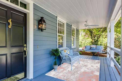 Safavieh Bayside Collection Area Rug - 5'3" x 7'6", Ivory & Grey Pink, Modern Design, Non-Shedding & Easy Care, Machine Washable Ideal for High Traffic Areas in Living Room, Bedroom (BAY128A) in Light Blue Patio