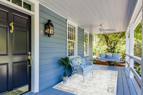 Unique Loom Sofia Collection Area Rug - Casino (5' 3" x 8' Rectangle, Gray/ Beige) in Light Blue Patio