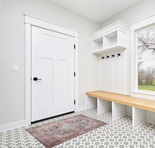 Adiva Rugs Machine Washable Area Rug with Non Slip Backing for Living Room, Bedroom, Bathroom, Kitchen, Printed Vintage Home Decor, Floor Decoration Carpet Mat (Terra, 3' x 5') in White Modern Entryway