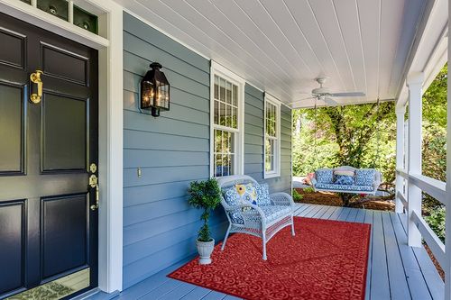 SAFAVIEH Dip Dye Collection Area Rug - 5' x 8', Red, Handmade Oriental Diamond Wool, Ideal for High Traffic Areas in Living Room, Bedroom (DDY151Q) in Light Blue Patio