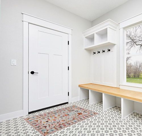 SAFAVIEH Blossom Collection Area Rug - 3' x 5', Grey & Red, Handmade Wool, Floral Design, Ideal for High Traffic Areas in Living Room, Bedroom, Dining (BLM685F-3) in White Modern Entryway