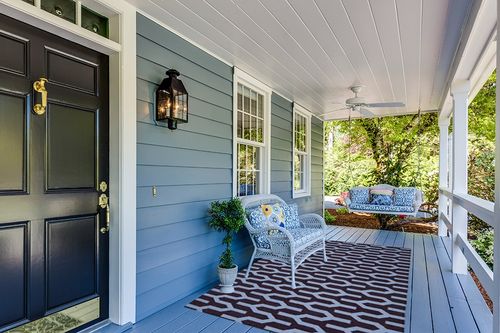 SAFAVIEH Dhurries Collection 5' x 8' Purple / Blue DHU630B Handmade Flatweave Premium Wool Area Rug in Light Blue Patio