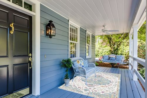 Pajata Light Blue and White Vintage 5X7 Area Rug in Light Blue Patio