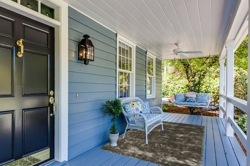 Paris Shag Collection 5' x 7' Silver in Light Blue Patio