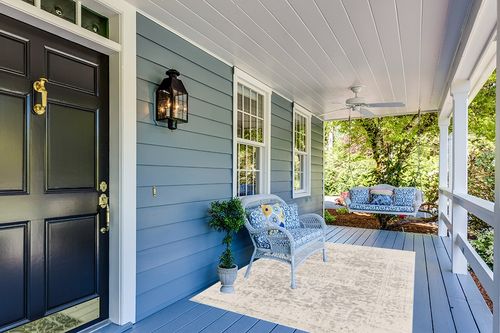 Grey Traditional  Living Room Area Rug in Light Blue Patio