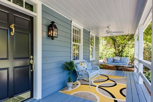 Yellow Contemporary Stain Resistant, non slip Area Rug in Light Blue Patio