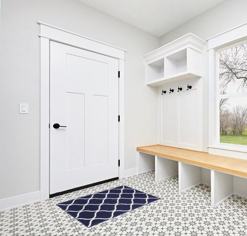 Navy Blue/White Contemporary Fade Resistant, Stain-Resistant Kitchen, Bathroom, Bedroom, Hallway Throw Rug in White Modern Entryway