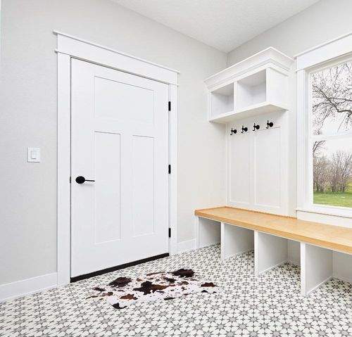 MACEVIA Cowhide Rug Cute Cow Print Rug Western Decor for Living Room Bedroom Faux Animal Area Carpet Non-Slip 43.3" L x 29.5" W(3.6ft x 2.4ft) in White Modern Entryway