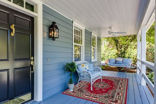 Home Dynamix Premium Sakarya Traditional Medallion Border Area Rug, Claret, 5'2"x7'4" Rectangle in Light Blue Patio