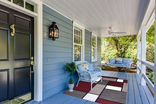 Rugshop Contemporary Modern Boxes Area Rug 5' 3" X 7' 3" Red in Light Blue Patio